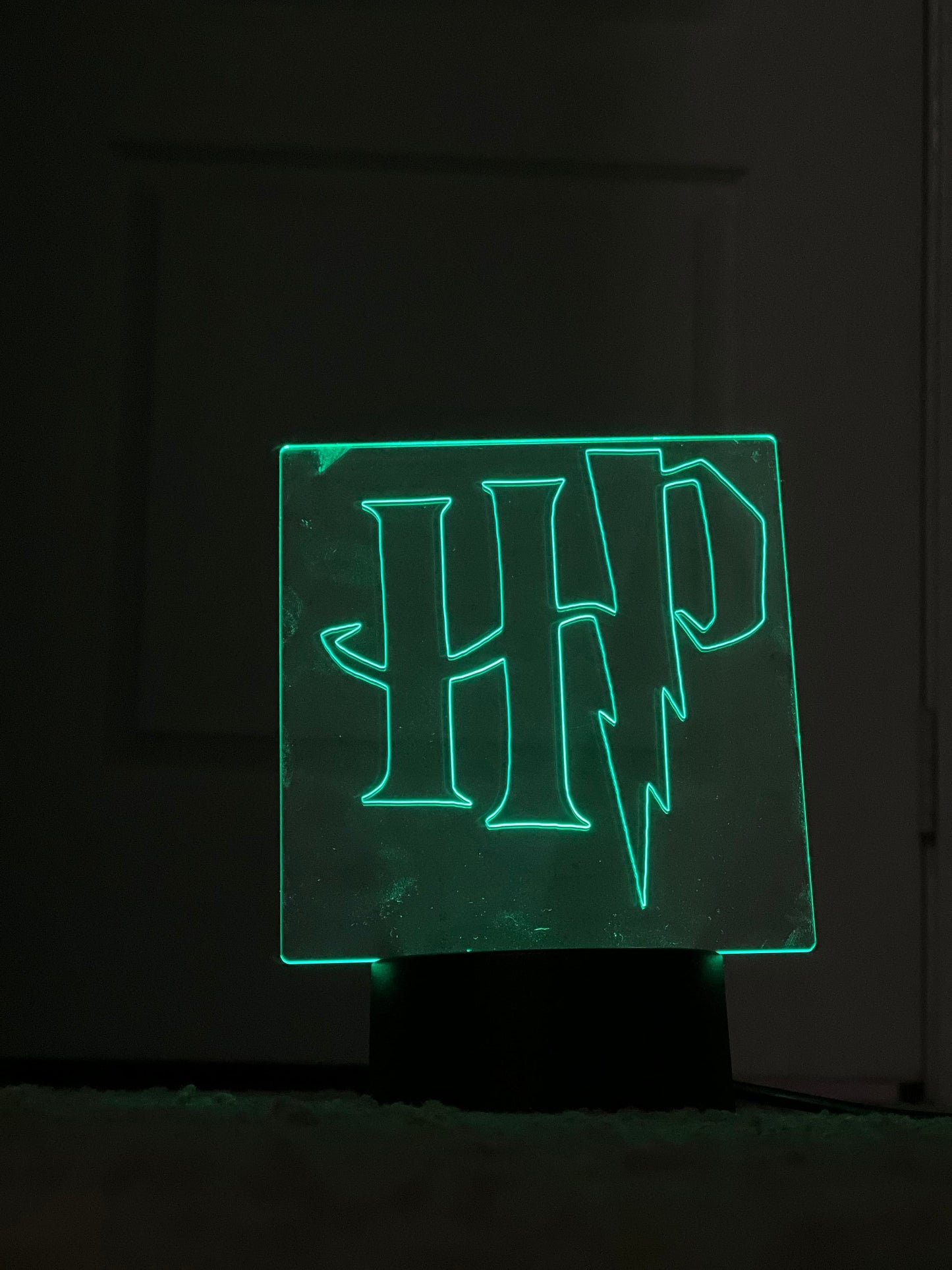 Harry Potter Outline LED Acrylic Night Light with Base changing colors and remote