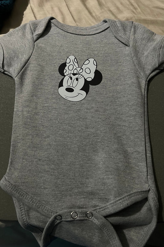 6-12 month Disney Minnie Mouse Toodler onsie bottom button
